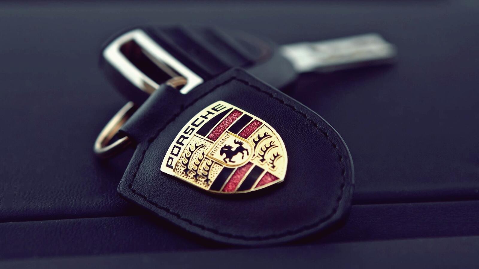Обои брелок ключи от автомобиля Porsche на рабочий стол