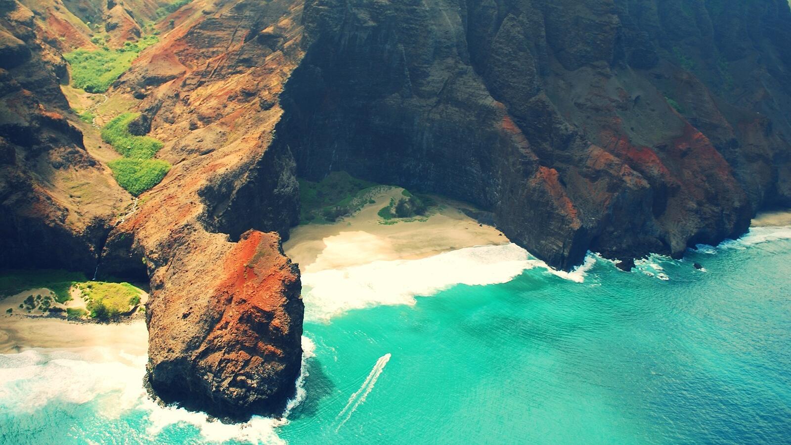 Wallpapers a beach cliff ashore on the desktop