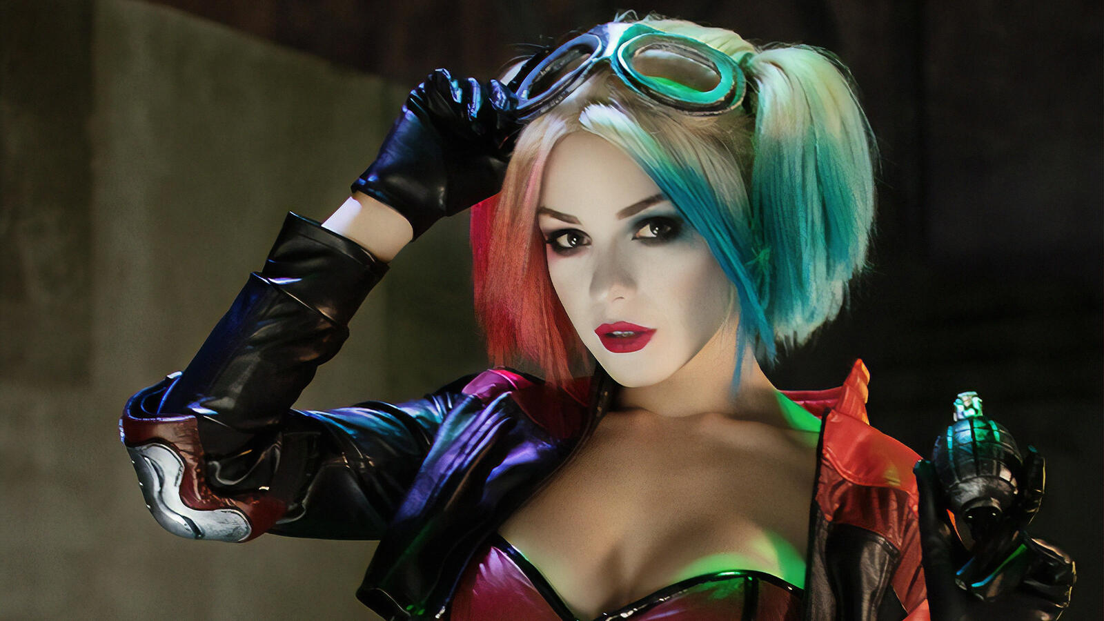Wallpapers Harley Quinn cosplay supervillain on the desktop