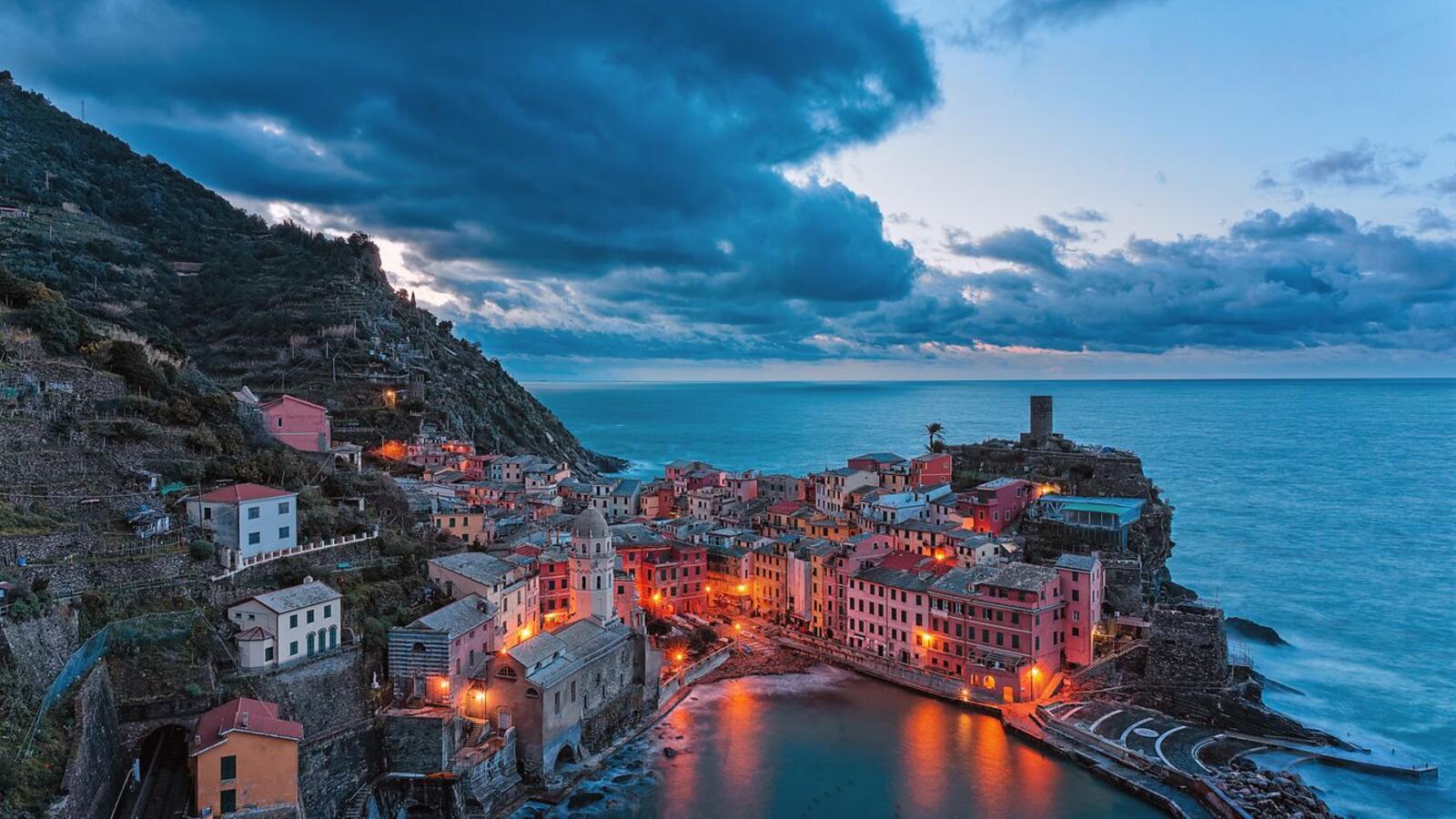 Wallpapers cityscape city Cinque Terre on the desktop