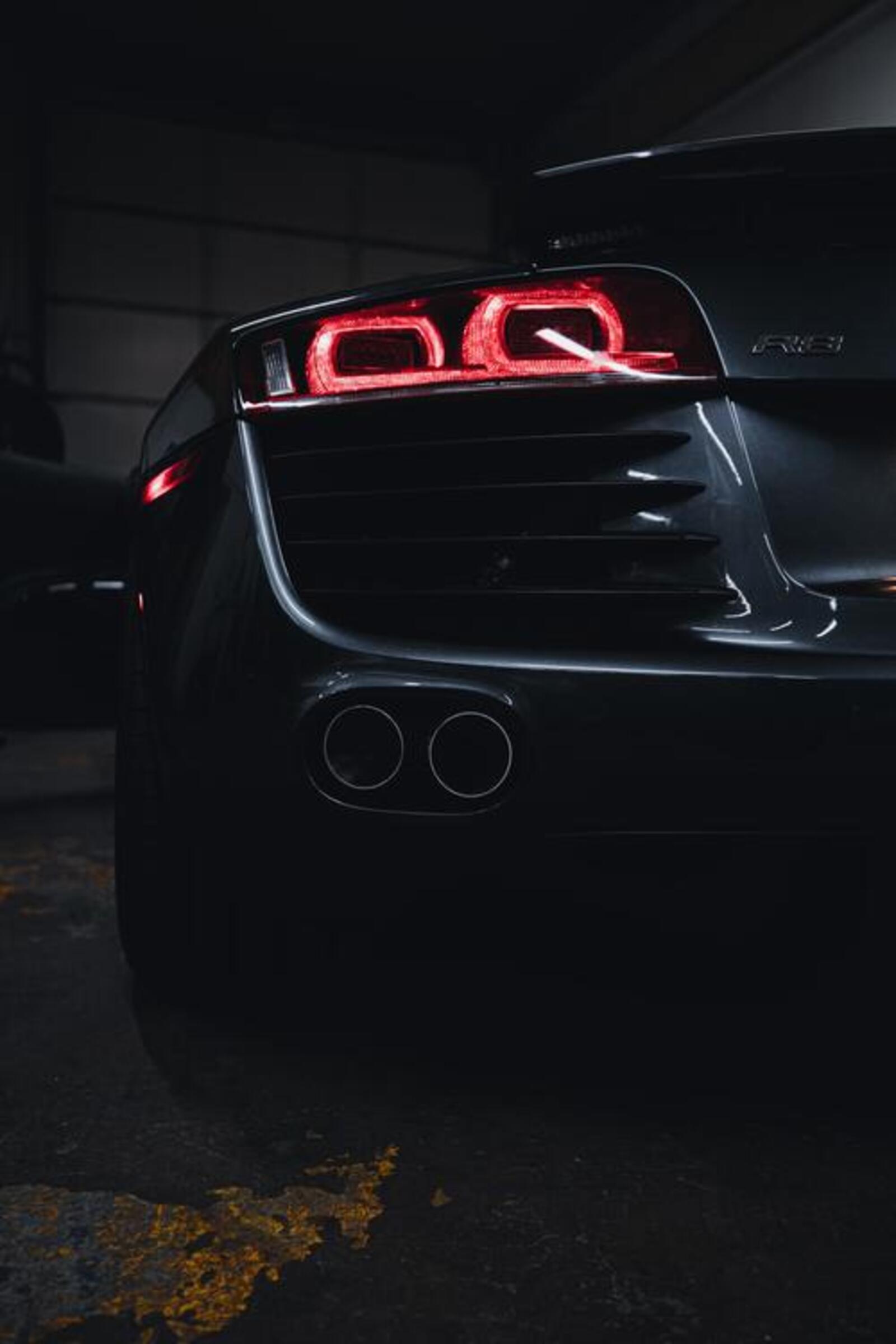 Wallpapers Audi R8 view from behind sports cars on the desktop