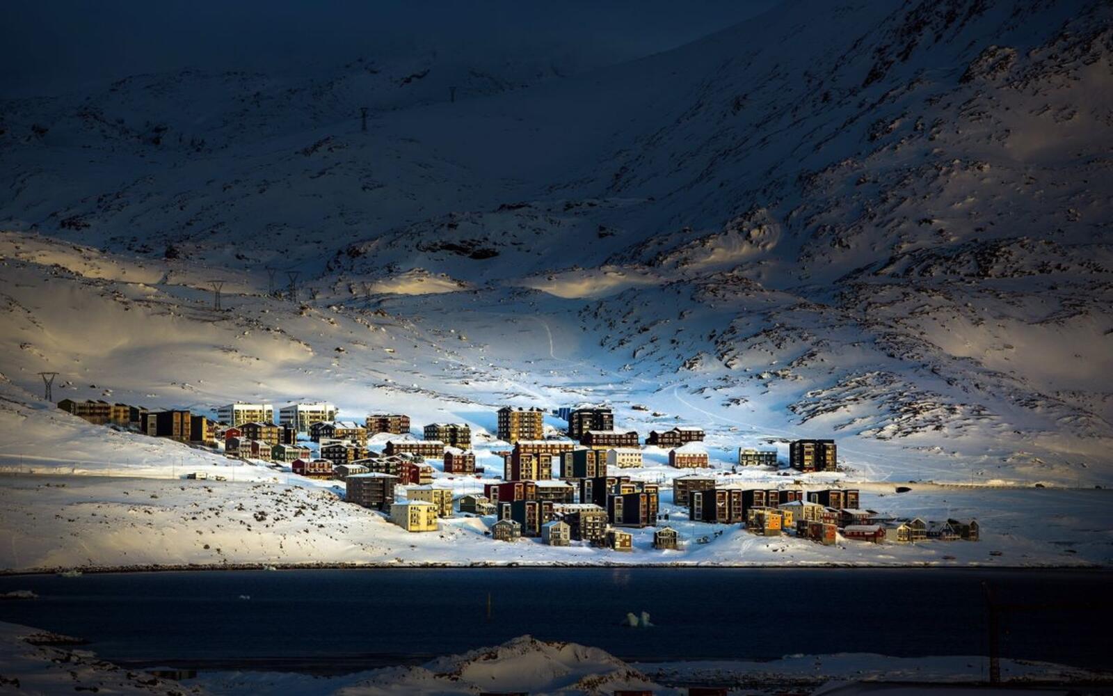 Обои деревня Арктика снег на рабочий стол