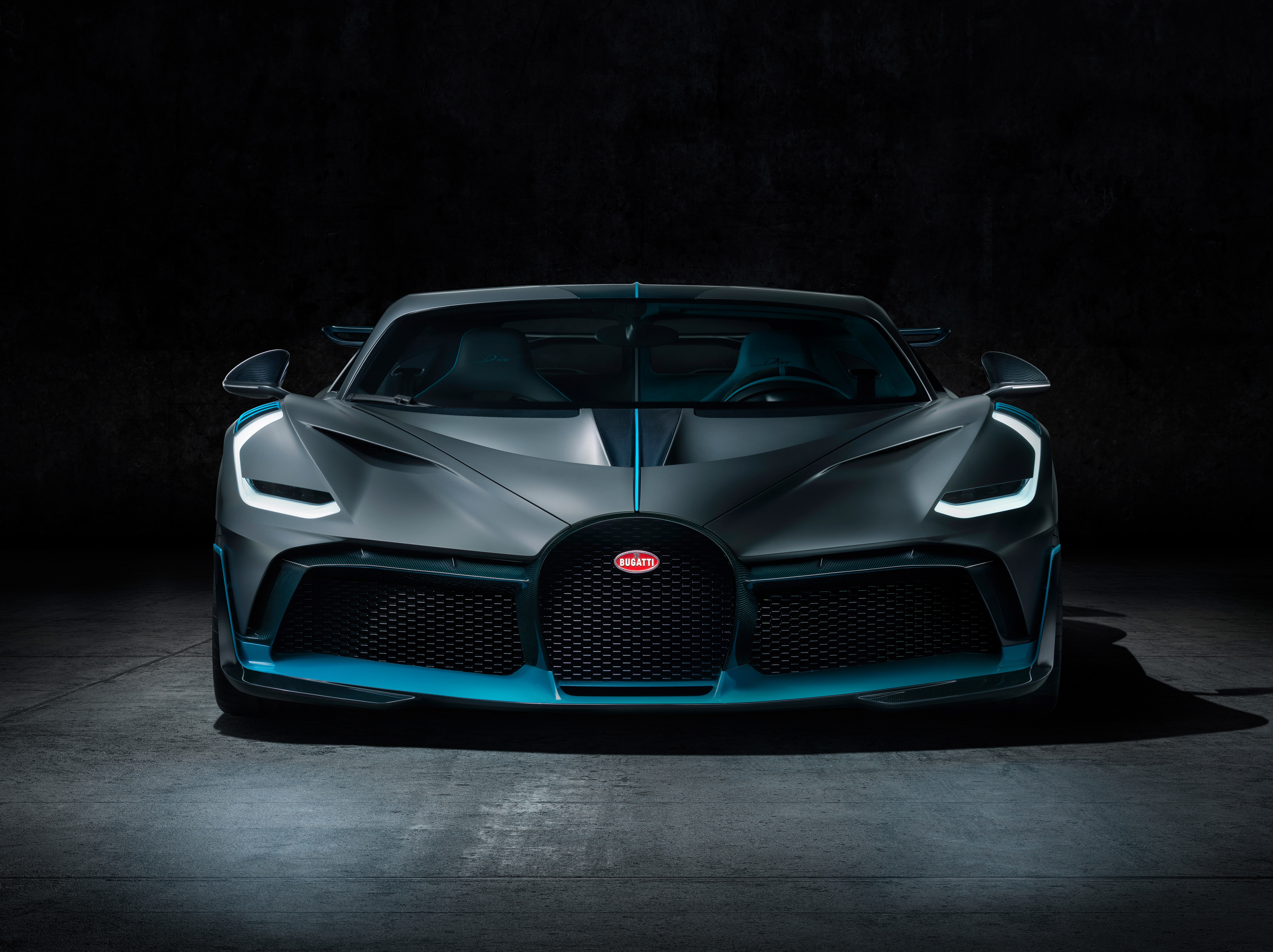 Wallpapers Bugatti Divo front of view from front on the desktop