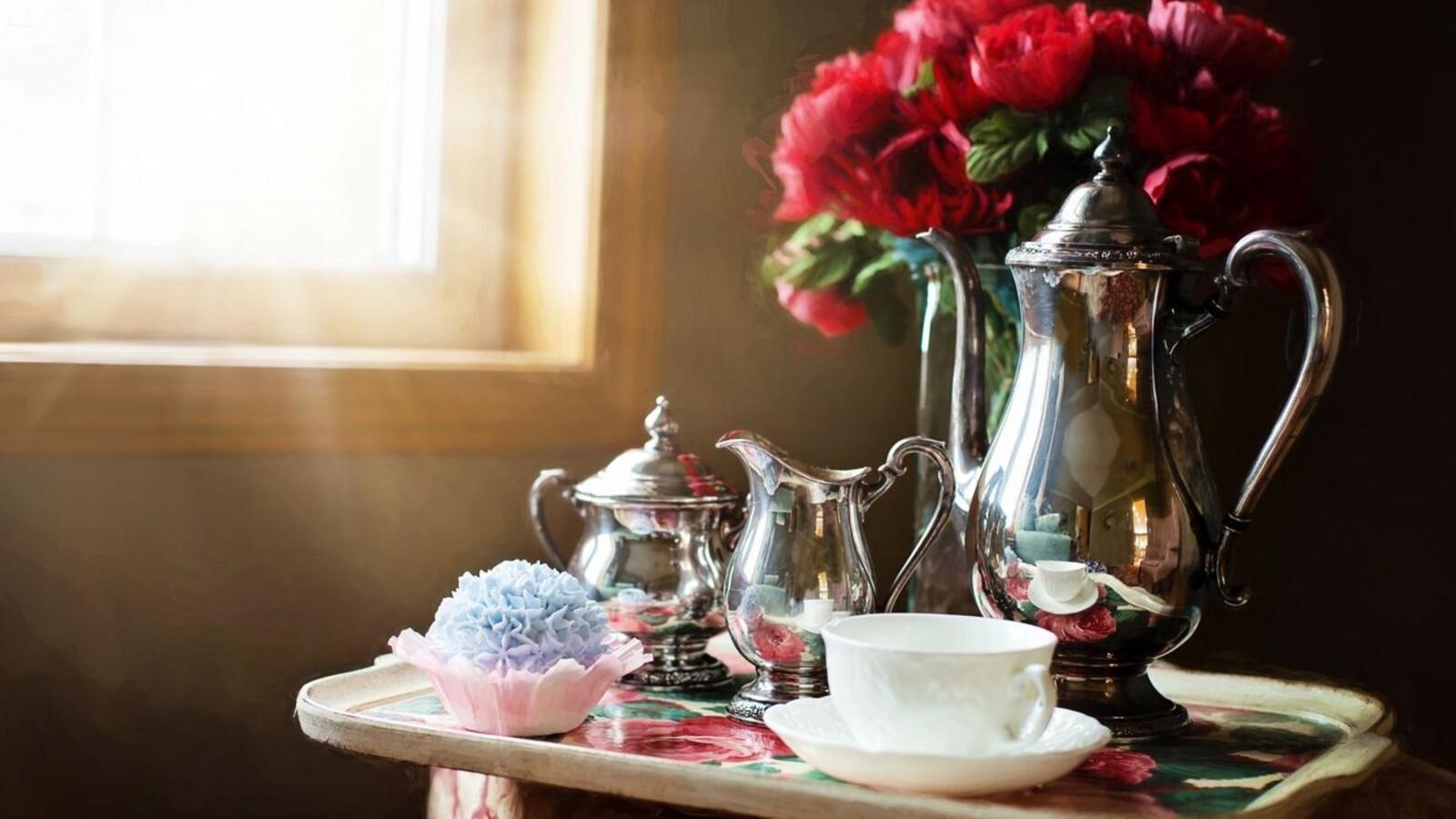 Обои ваза цветы чай на рабочий стол