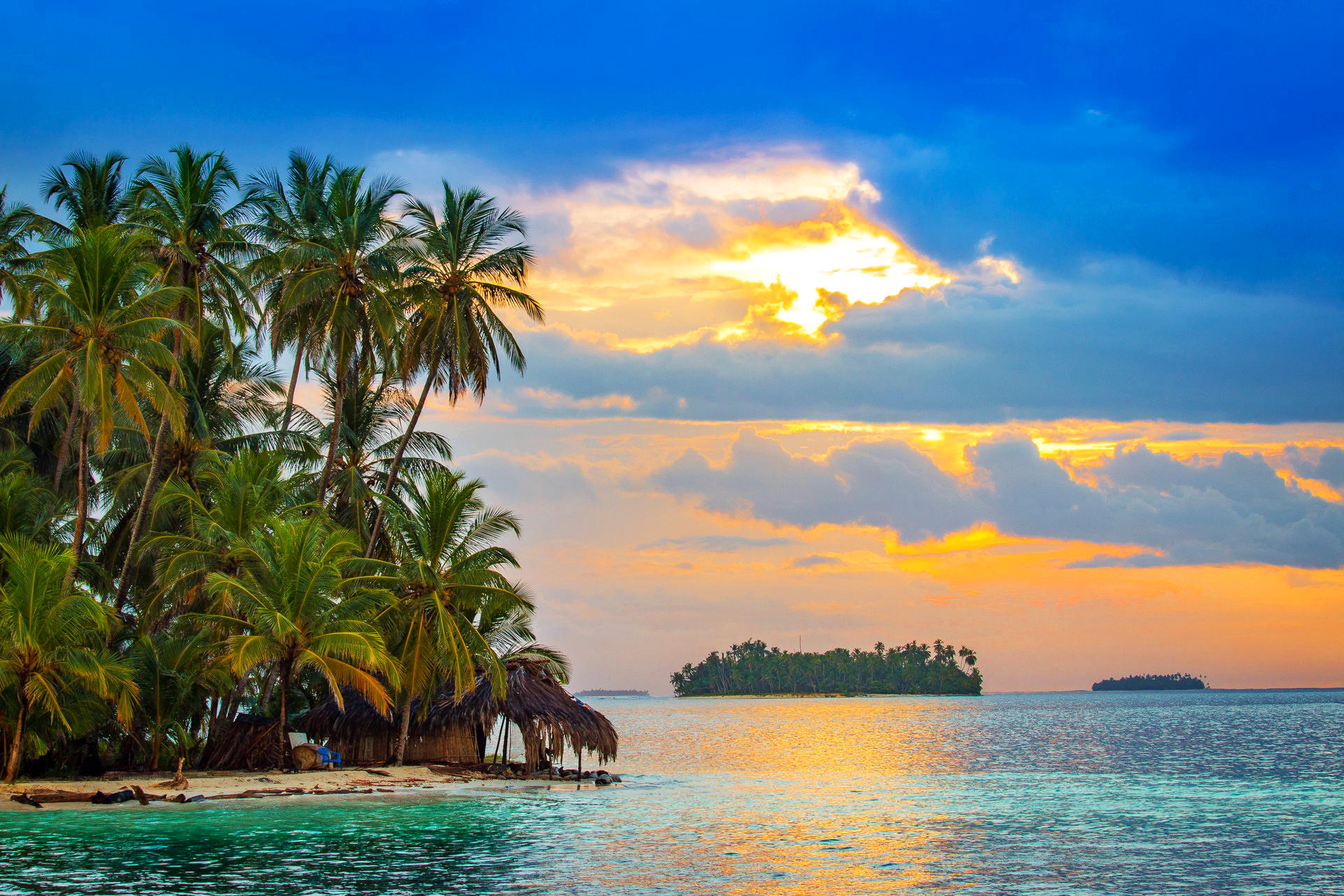 Wallpapers sunset tropics islands on the desktop