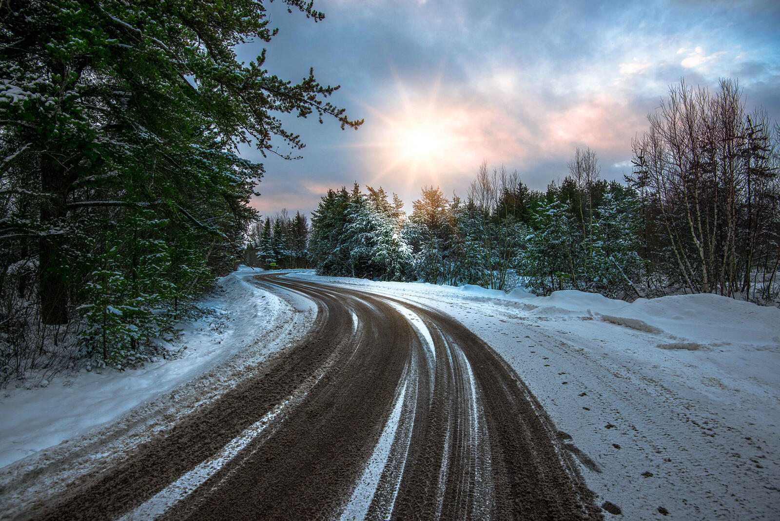 Бесплатное фото Зимняя дорога