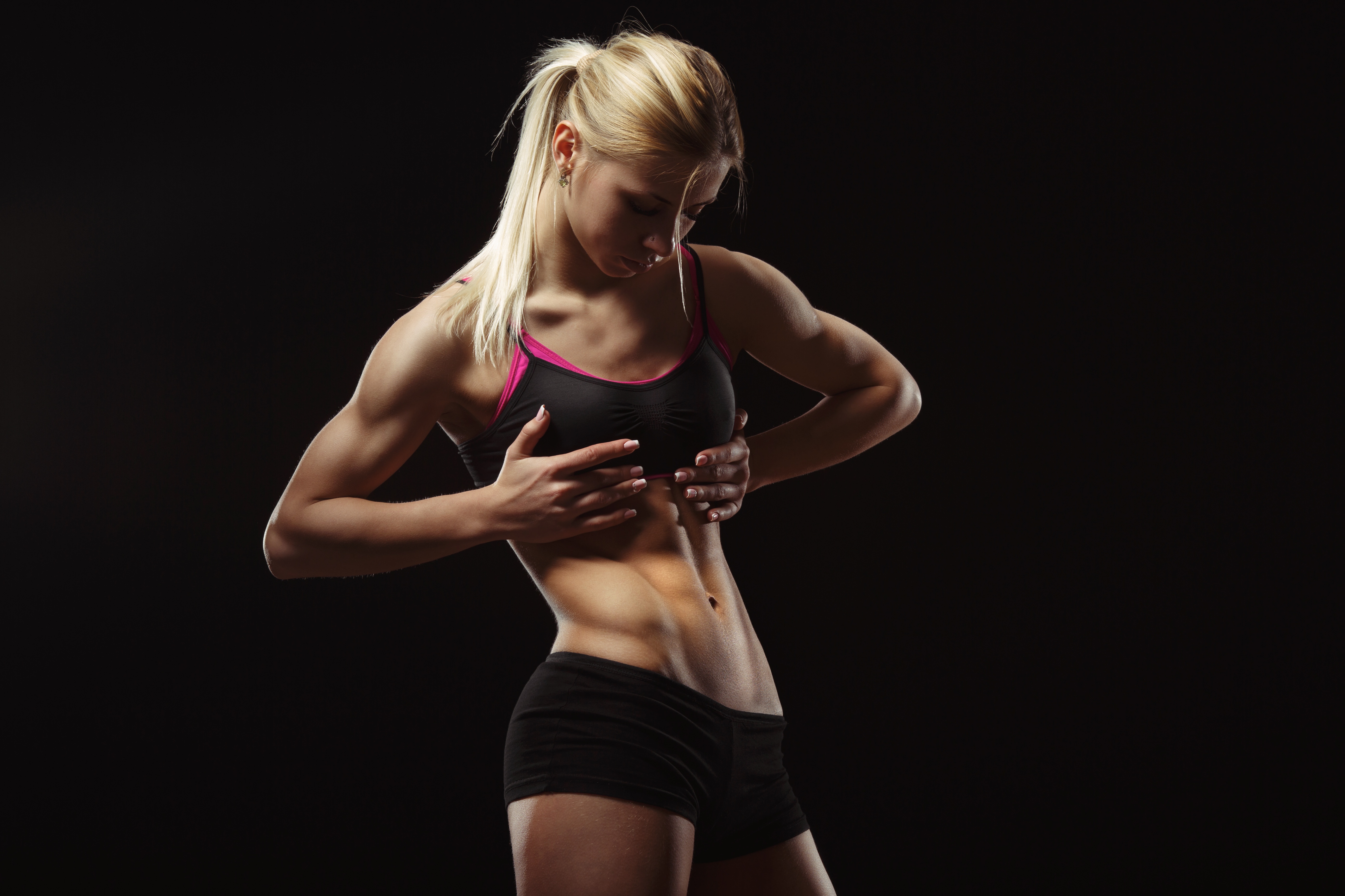 Wallpapers young woman athletic blonde on the desktop