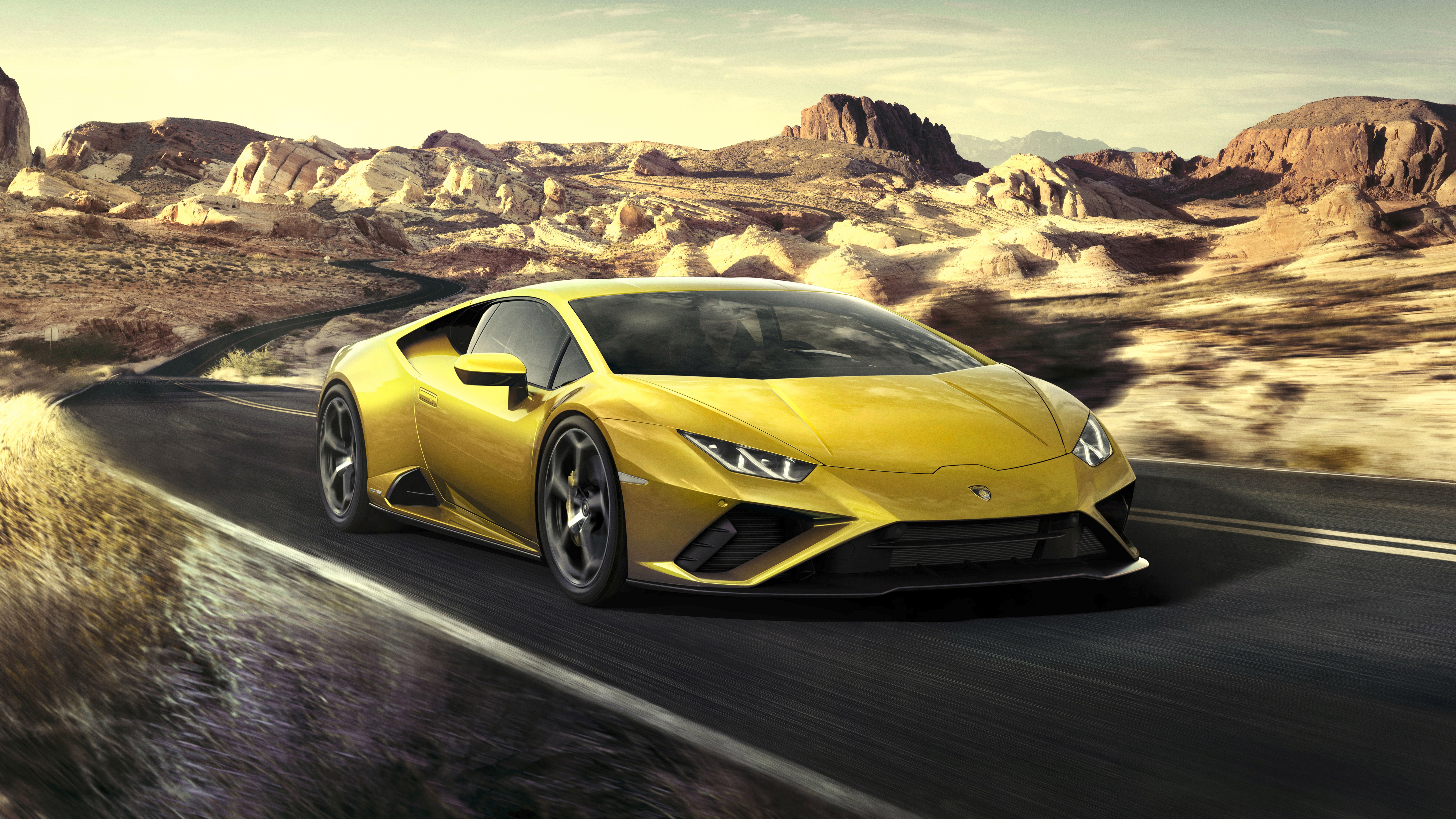 Фото бесплатно Lamborghini Huracan EVO, заднеприводный, желтый