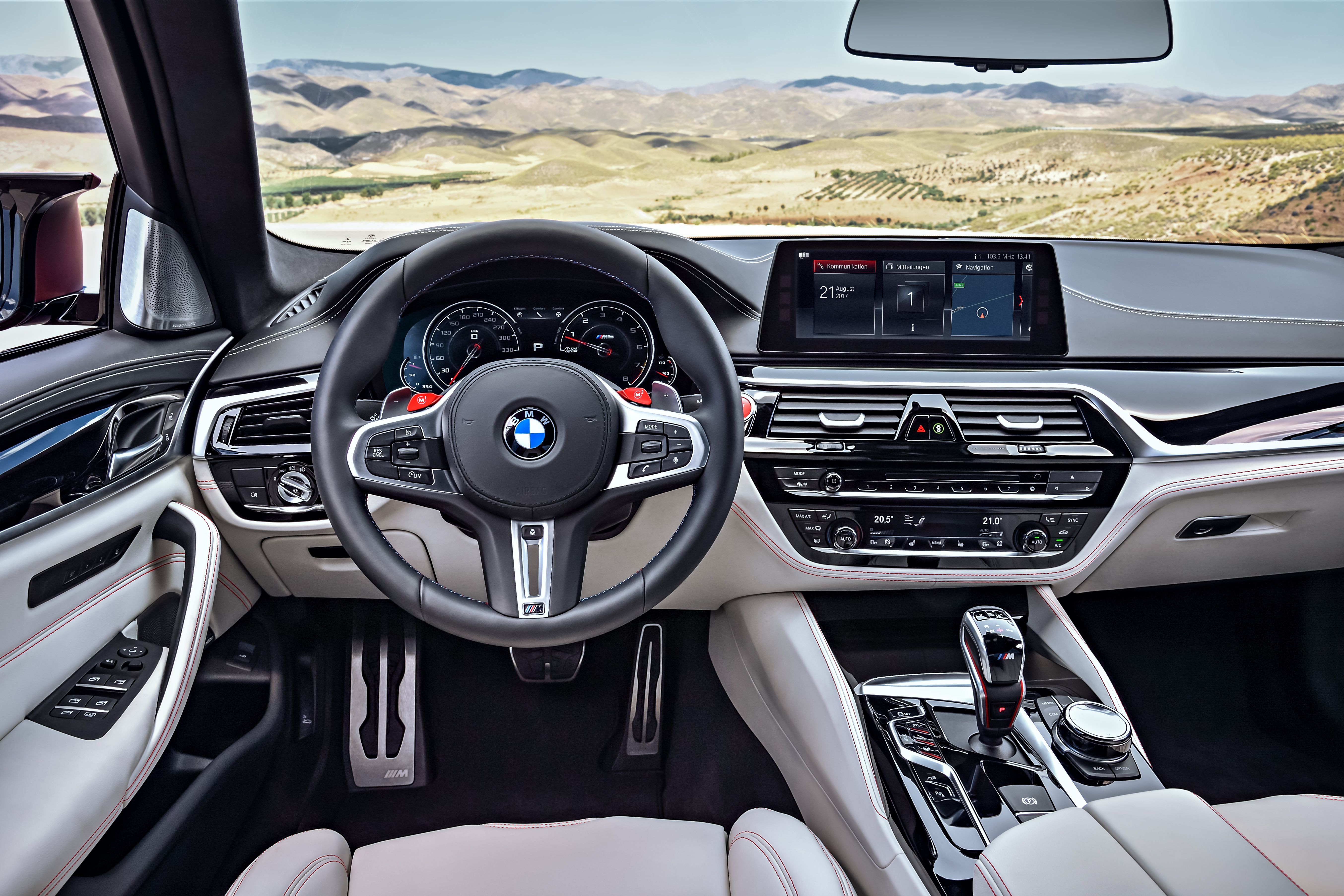 Фото бесплатно BMW M5, машина, салон