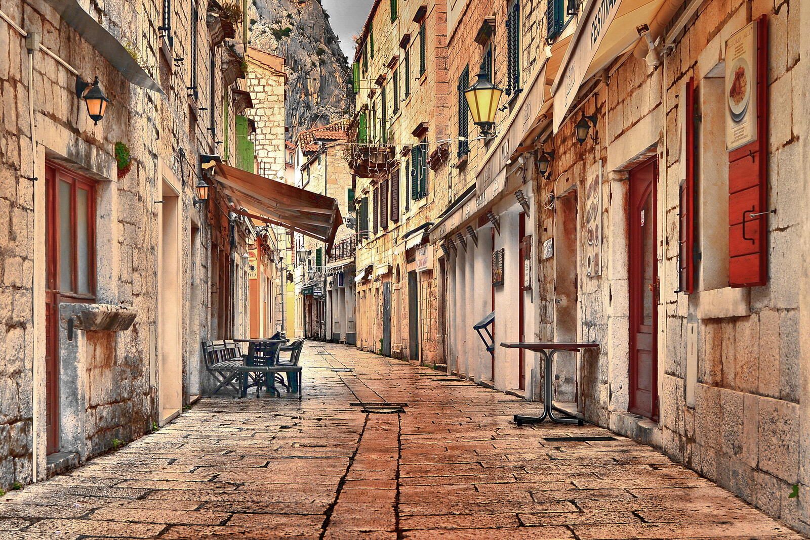 免费照片克罗地亚的狭窄街道