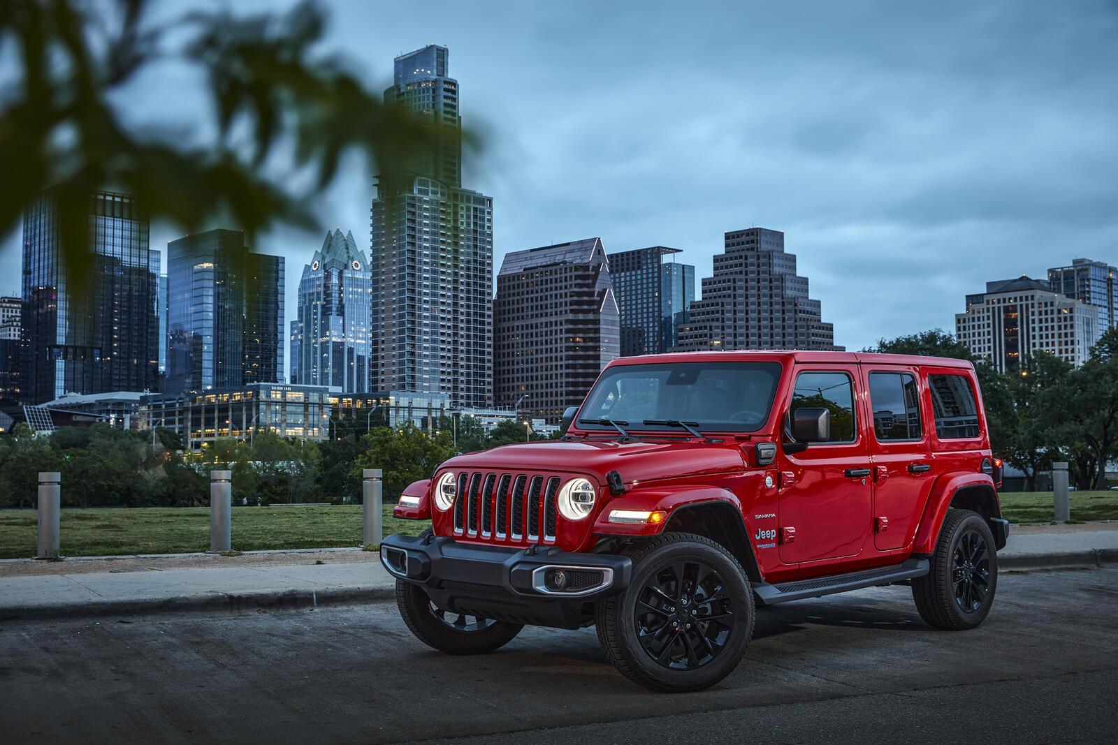 Wallpapers red cars red jeep red on the desktop