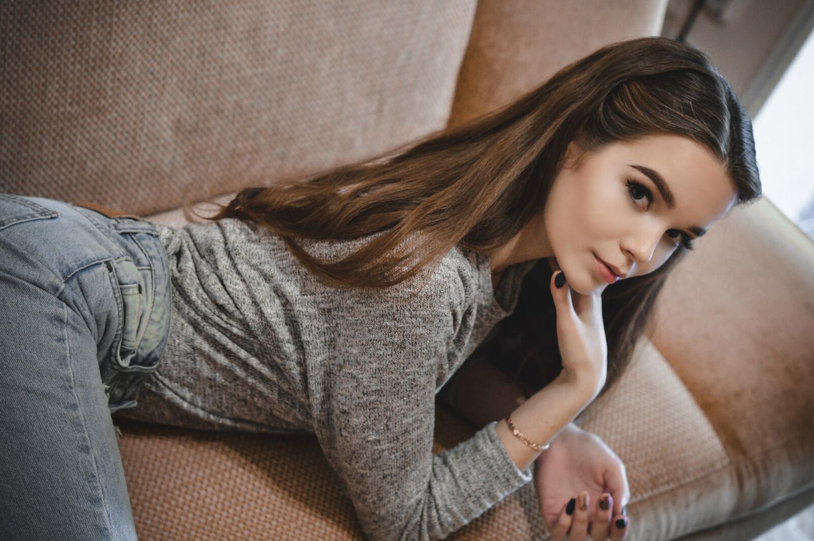 Wallpapers model sofa brown-haired on the desktop