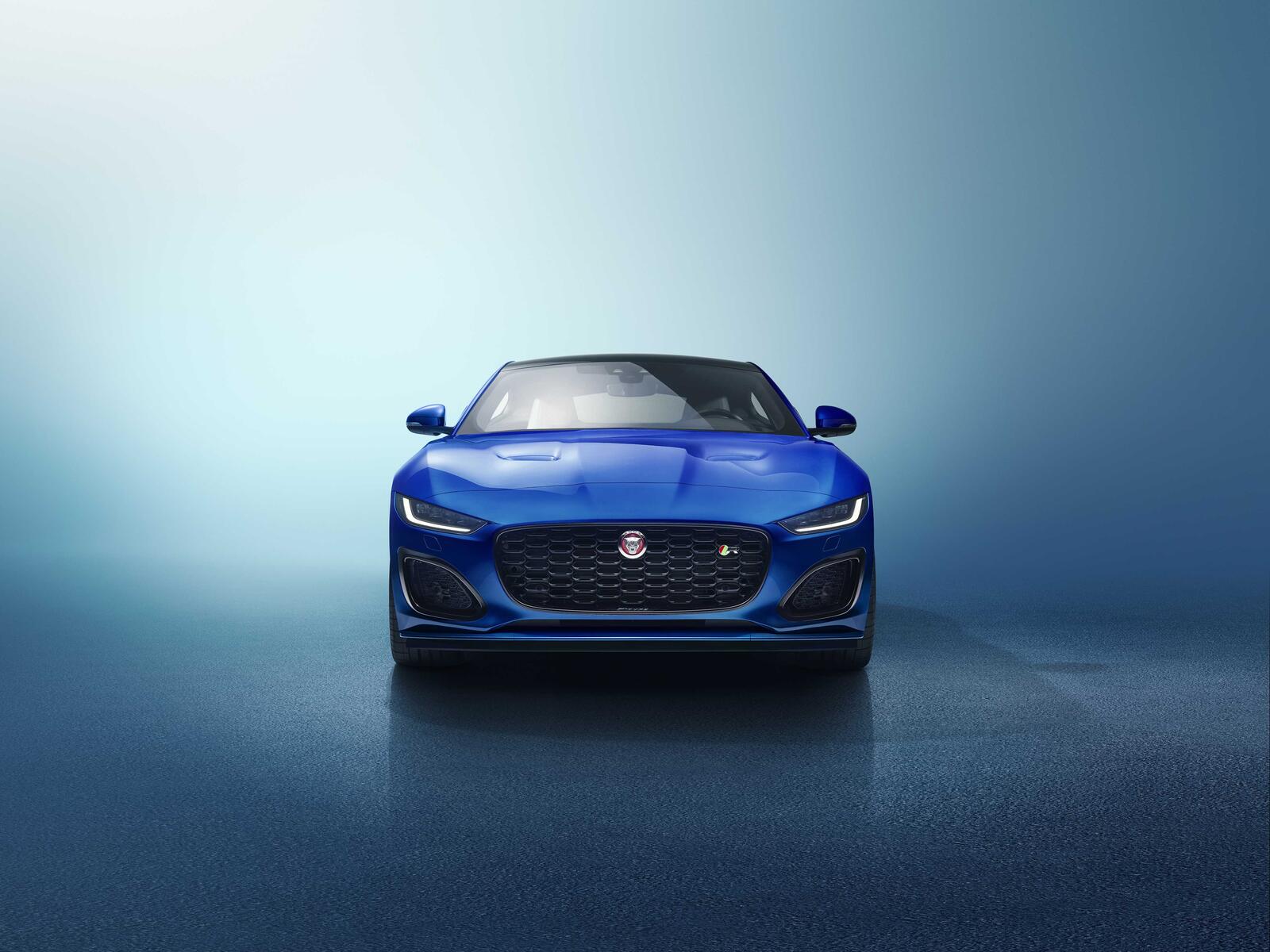 Бесплатное фото Синий Jaguar F Type