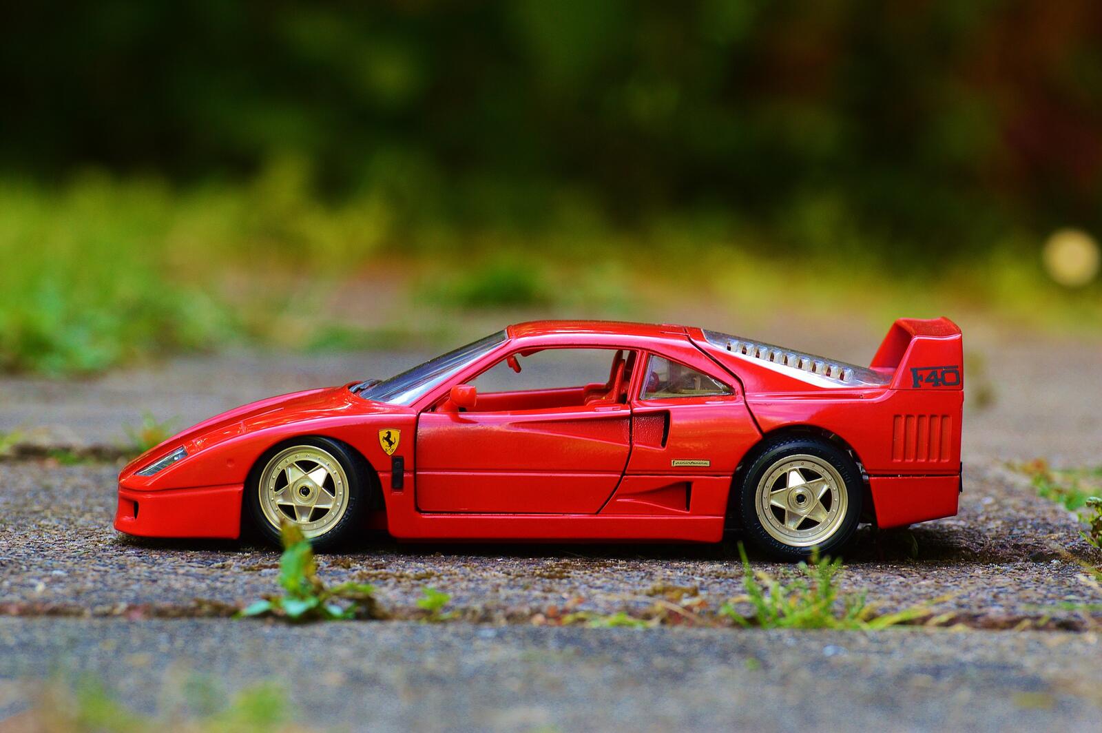 免费照片玩具模型法拉利 288 GTO