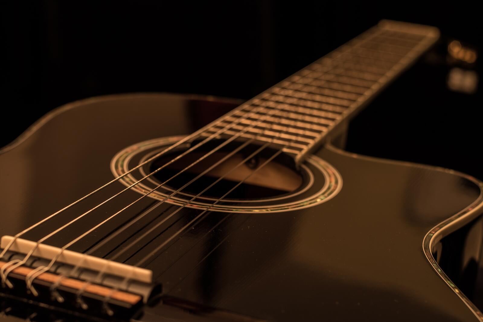 слайд-гитара музыкальный инструмент черный