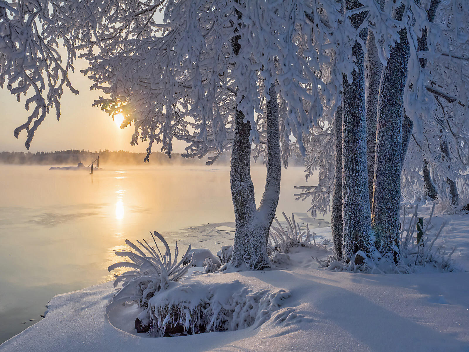 Обои Озеро Сайма пейзаж зима на рабочий стол