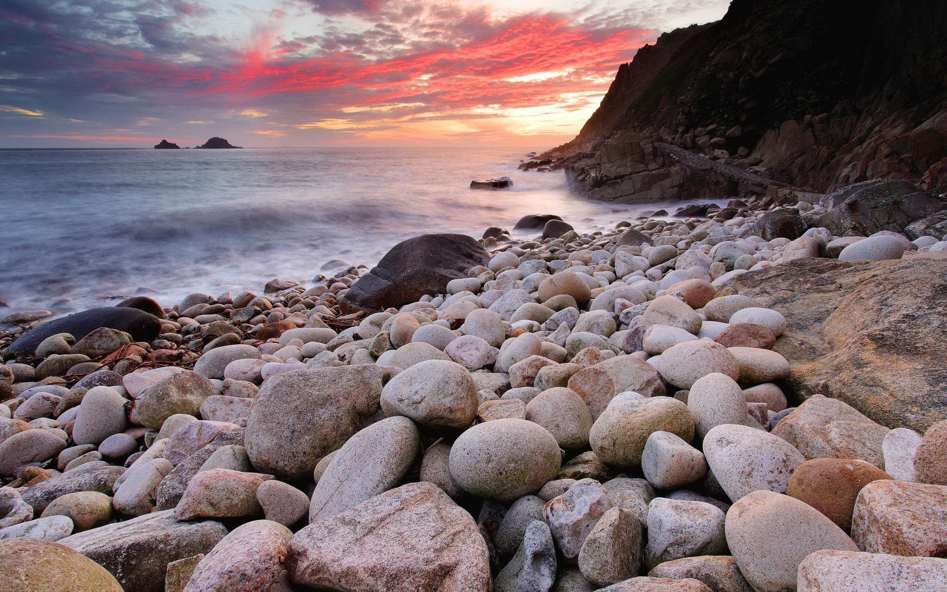 Фото бесплатно обои закат, камни, пляж