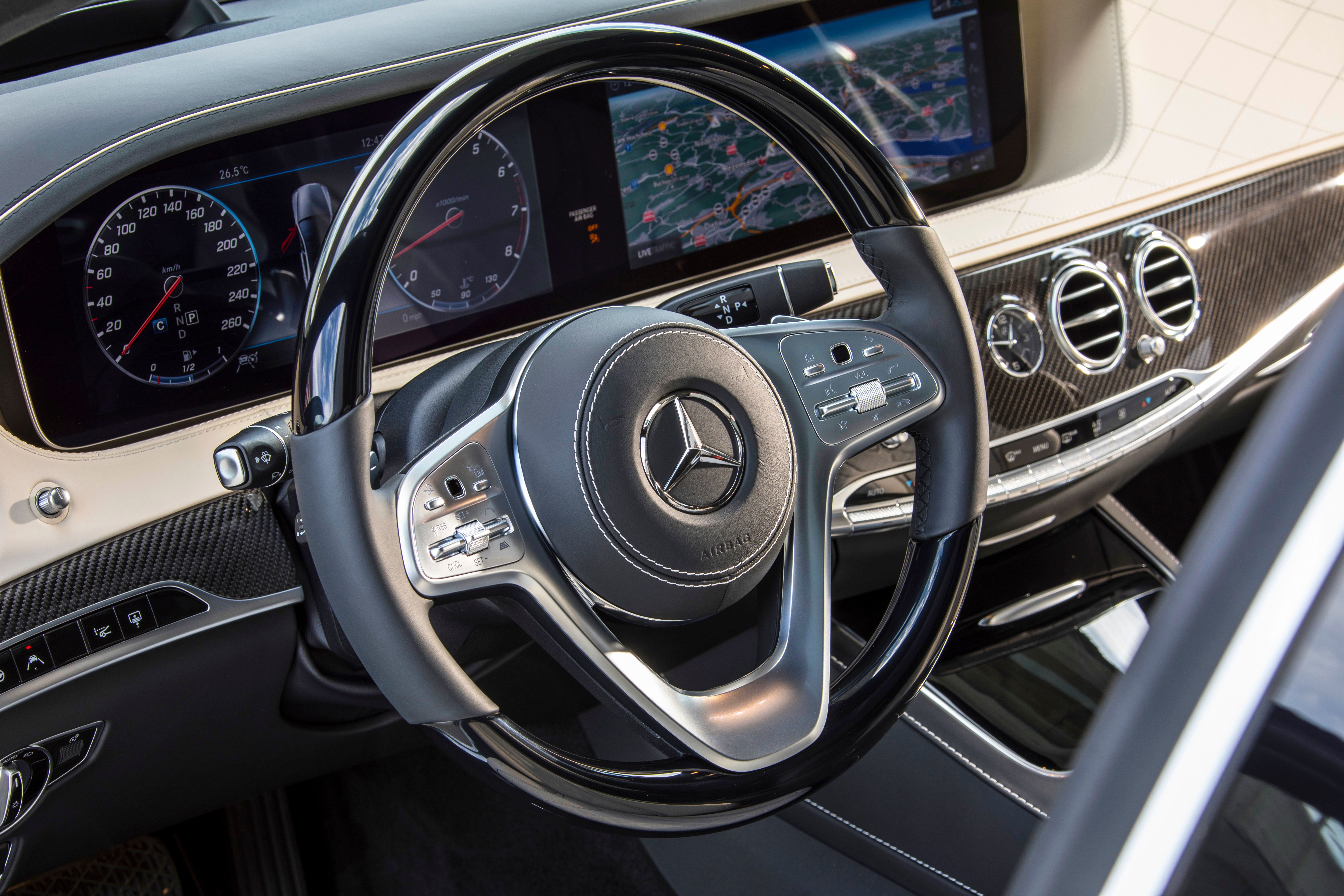 Wallpapers Mercedes-Benz S-Klasse S 560 steering wheel instrument panel on the desktop
