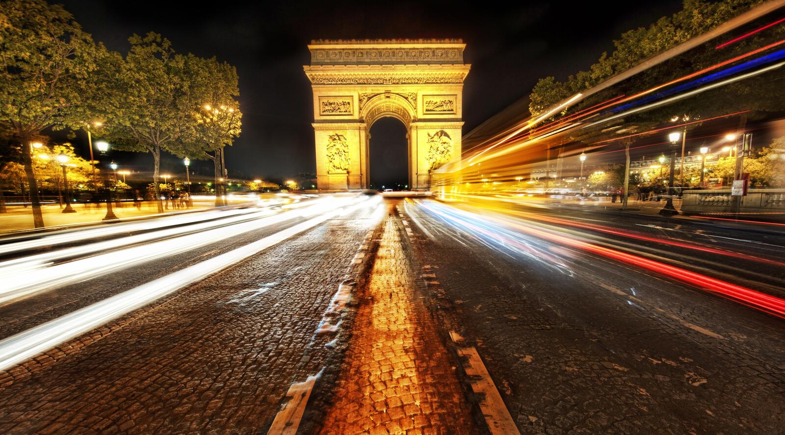 Обои Триумфальная арка дорога Франция на рабочий стол