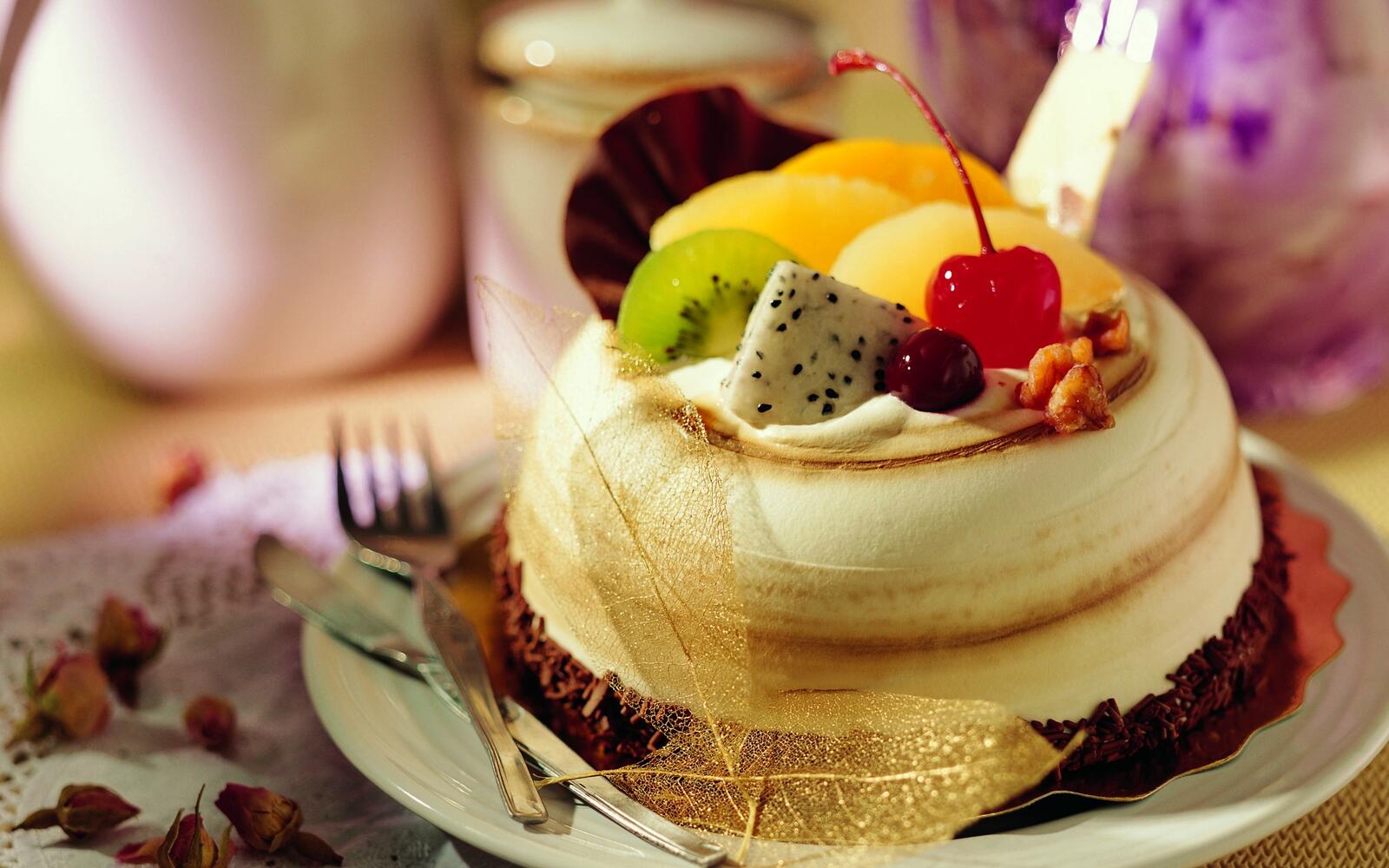 桌面上的壁纸蛋糕 水果 甜点
