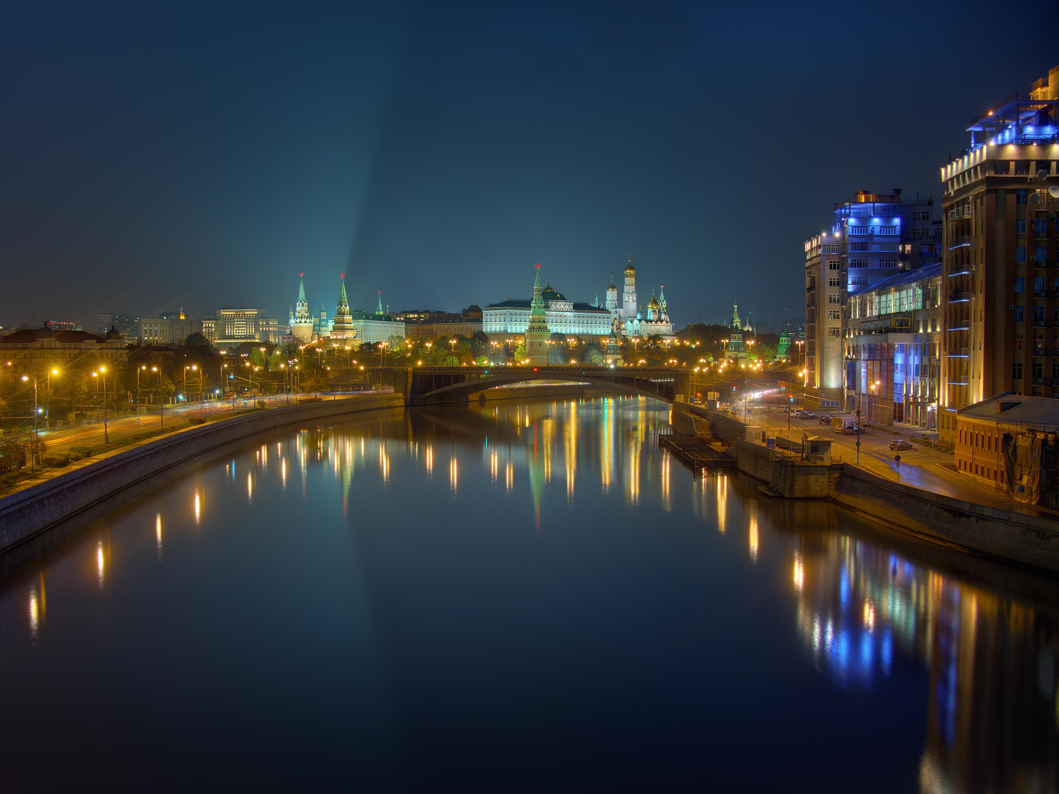 Обои город Москва москва-река на рабочий стол