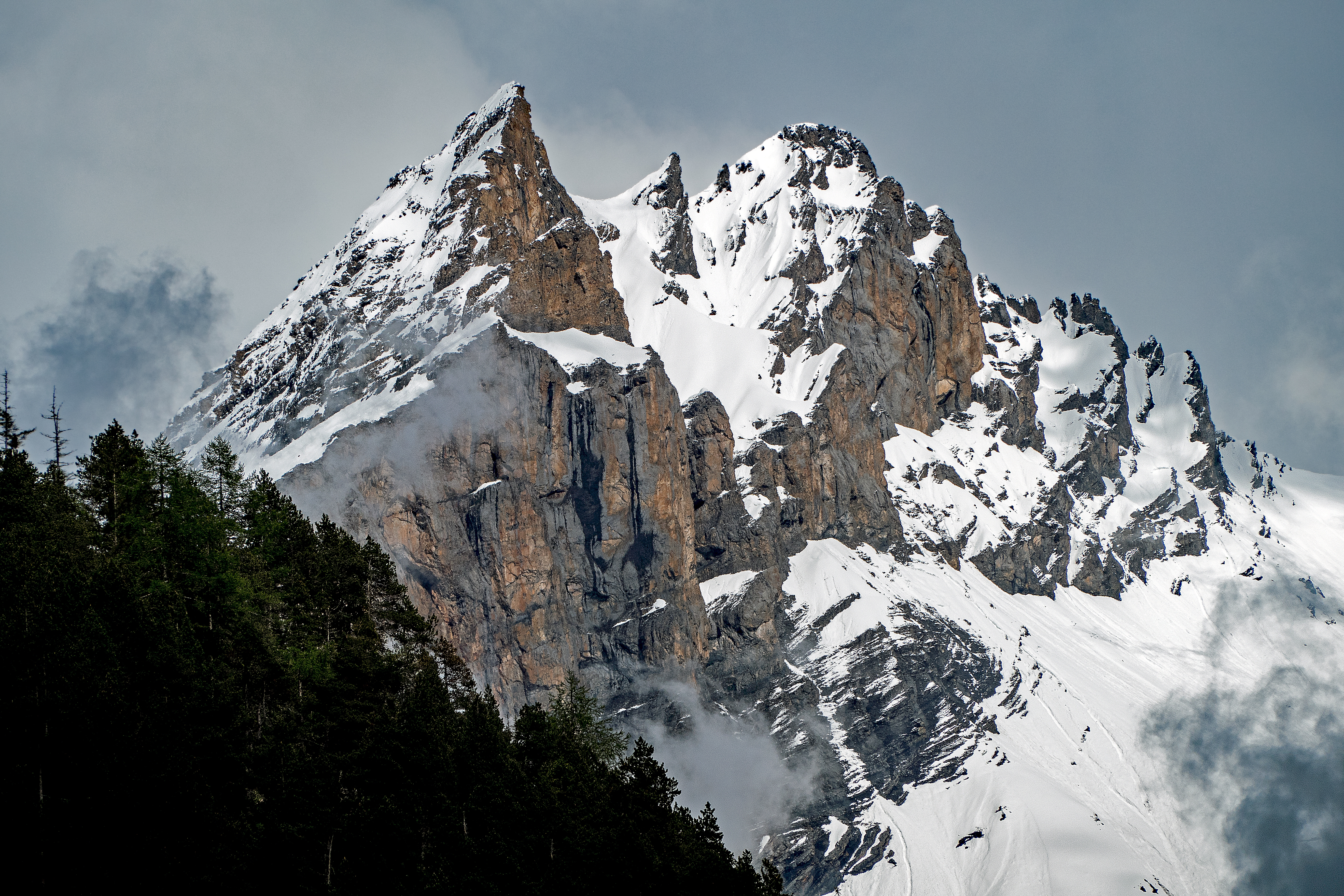 Фото бесплатно обои швейцария, линия снега, горы