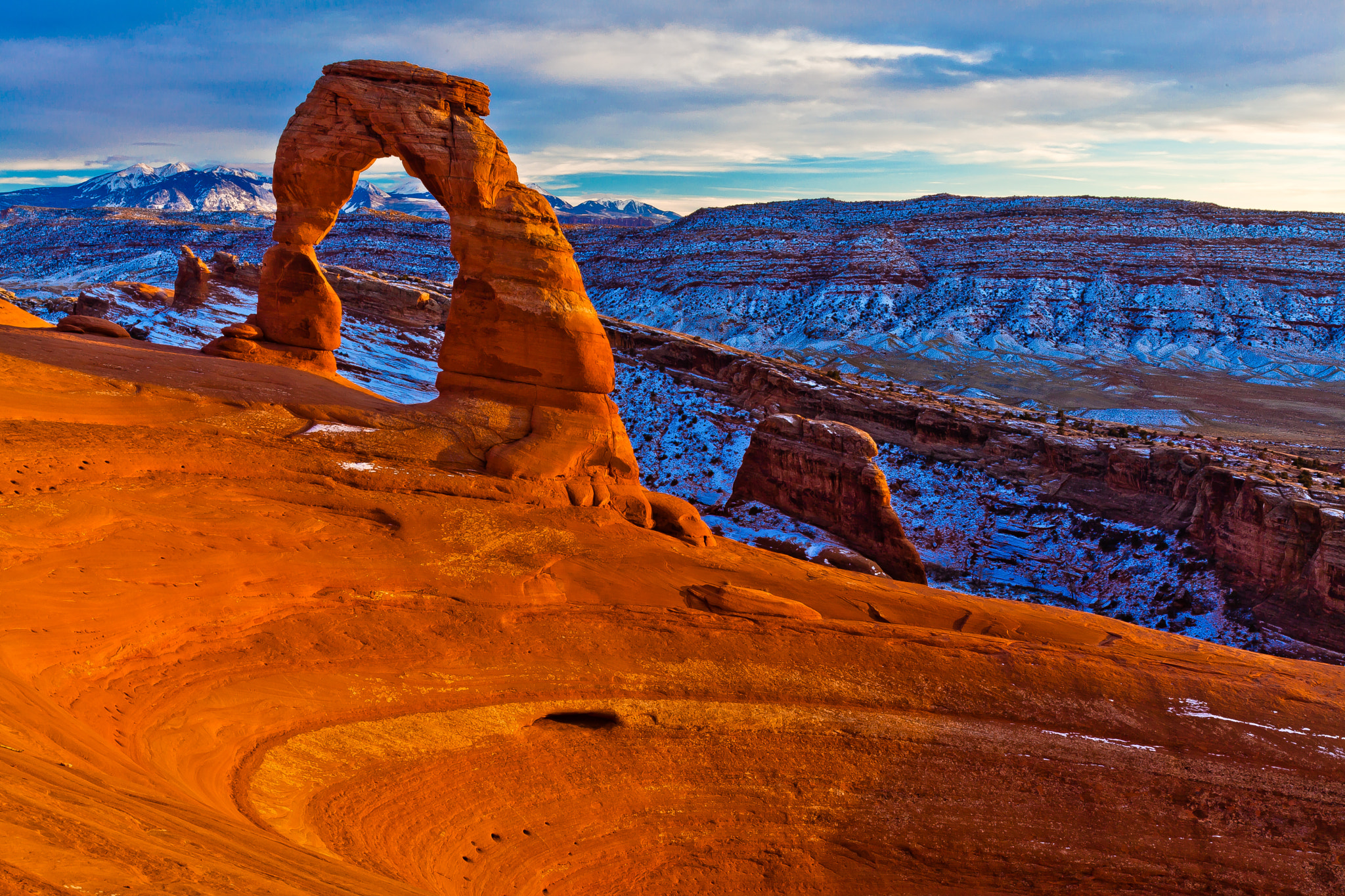 Wallpapers Delicate Arch Utah mountains on the desktop