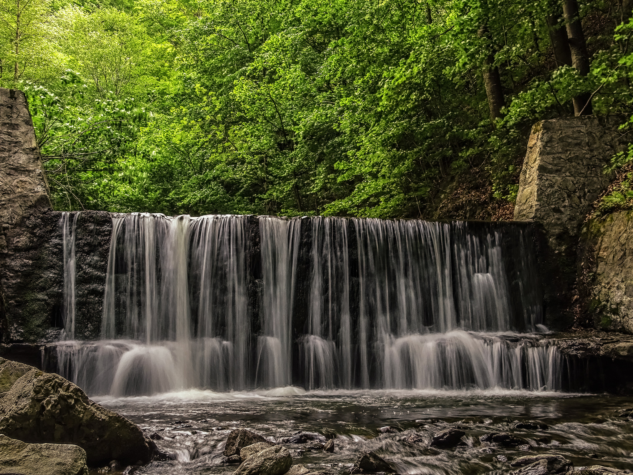 Free photo Screensaver river, waterfall