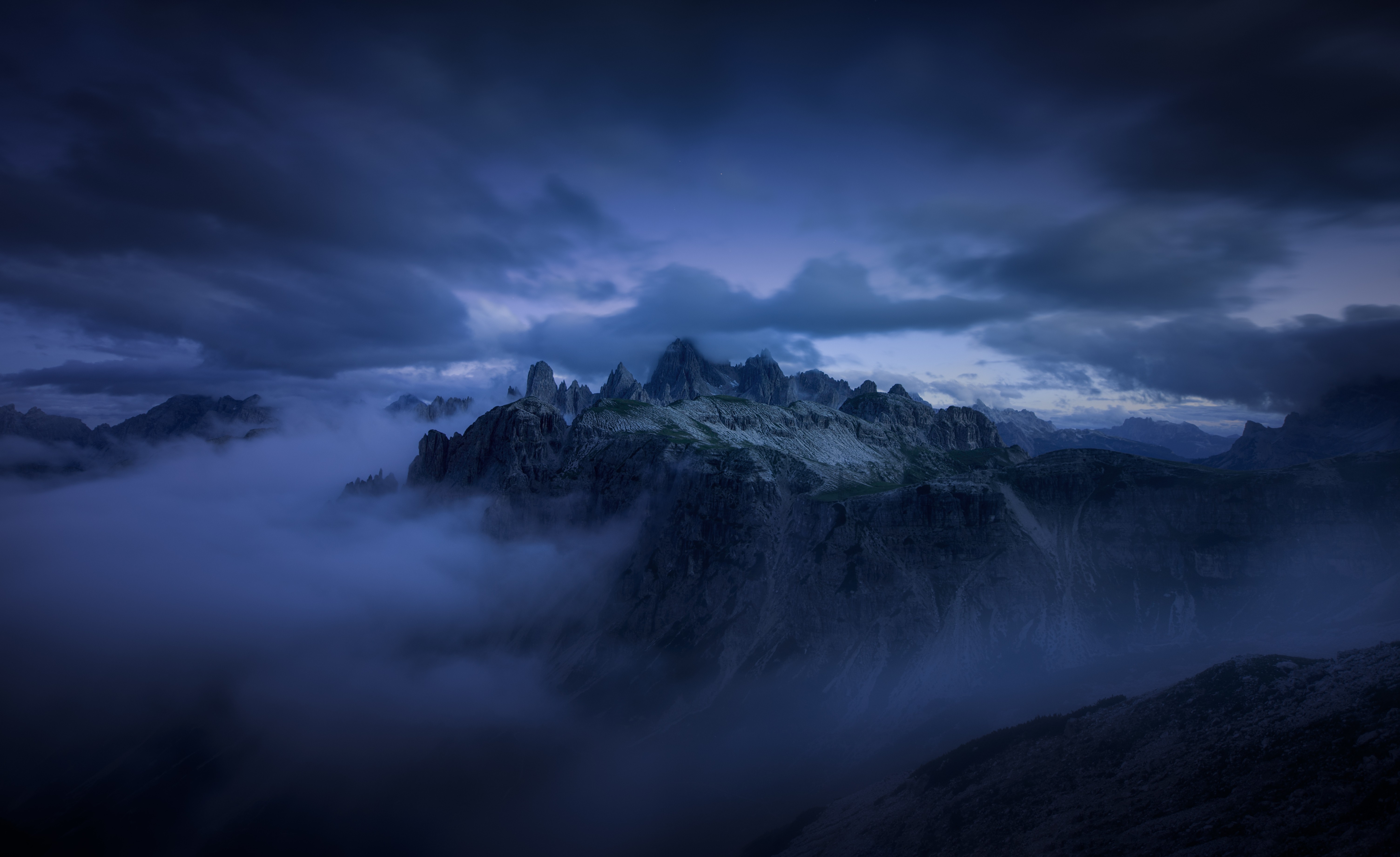 Free photo Mystical mountain landscape