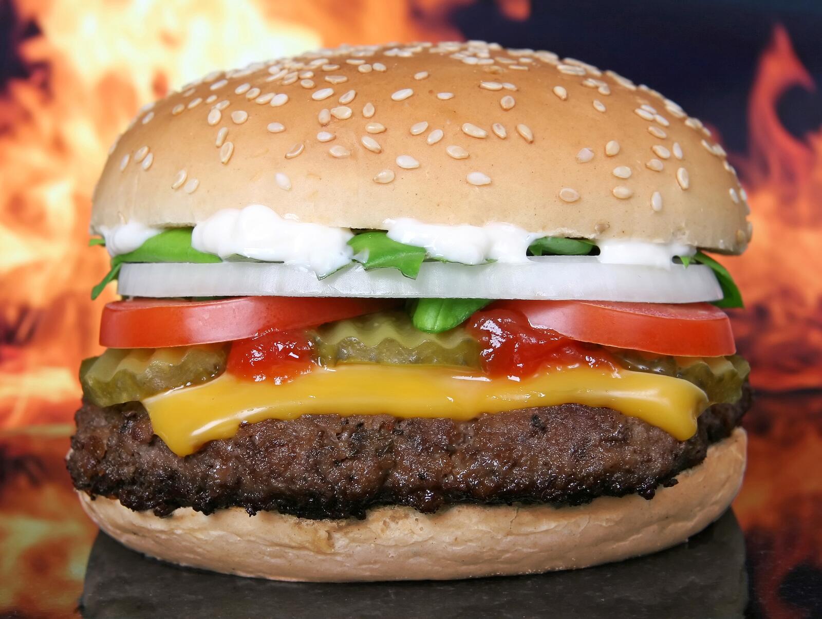 Free photo A close-up of a hamburger