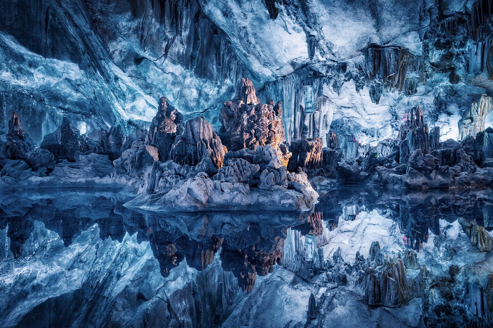 Обои пещеры синее вода на рабочий стол