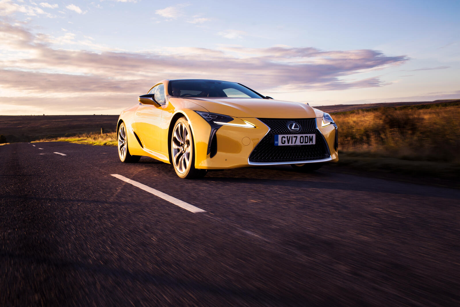 Wallpapers lexus yellow car coupe on the desktop