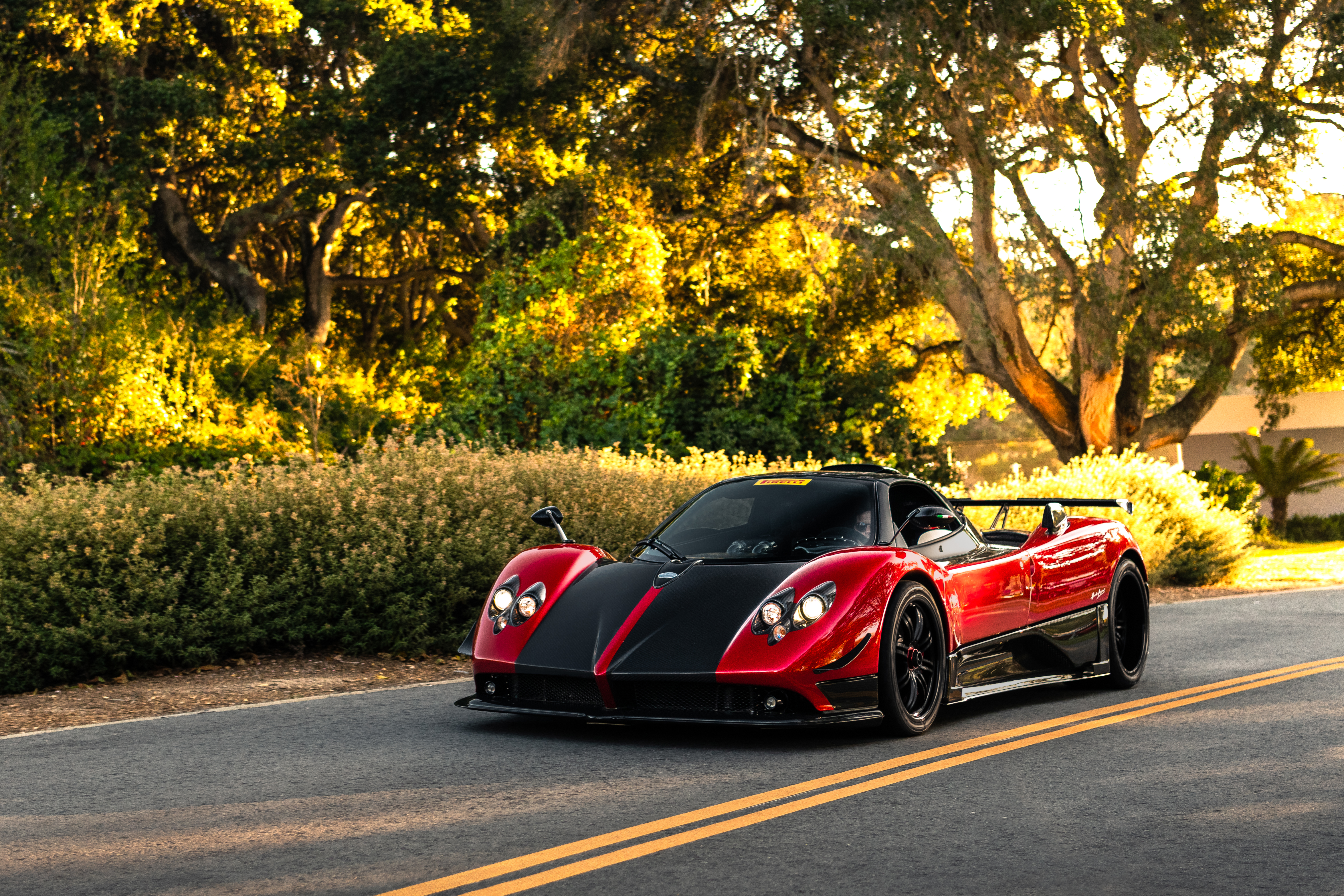 Wallpapers coupe Pagani Zonda red car on the desktop