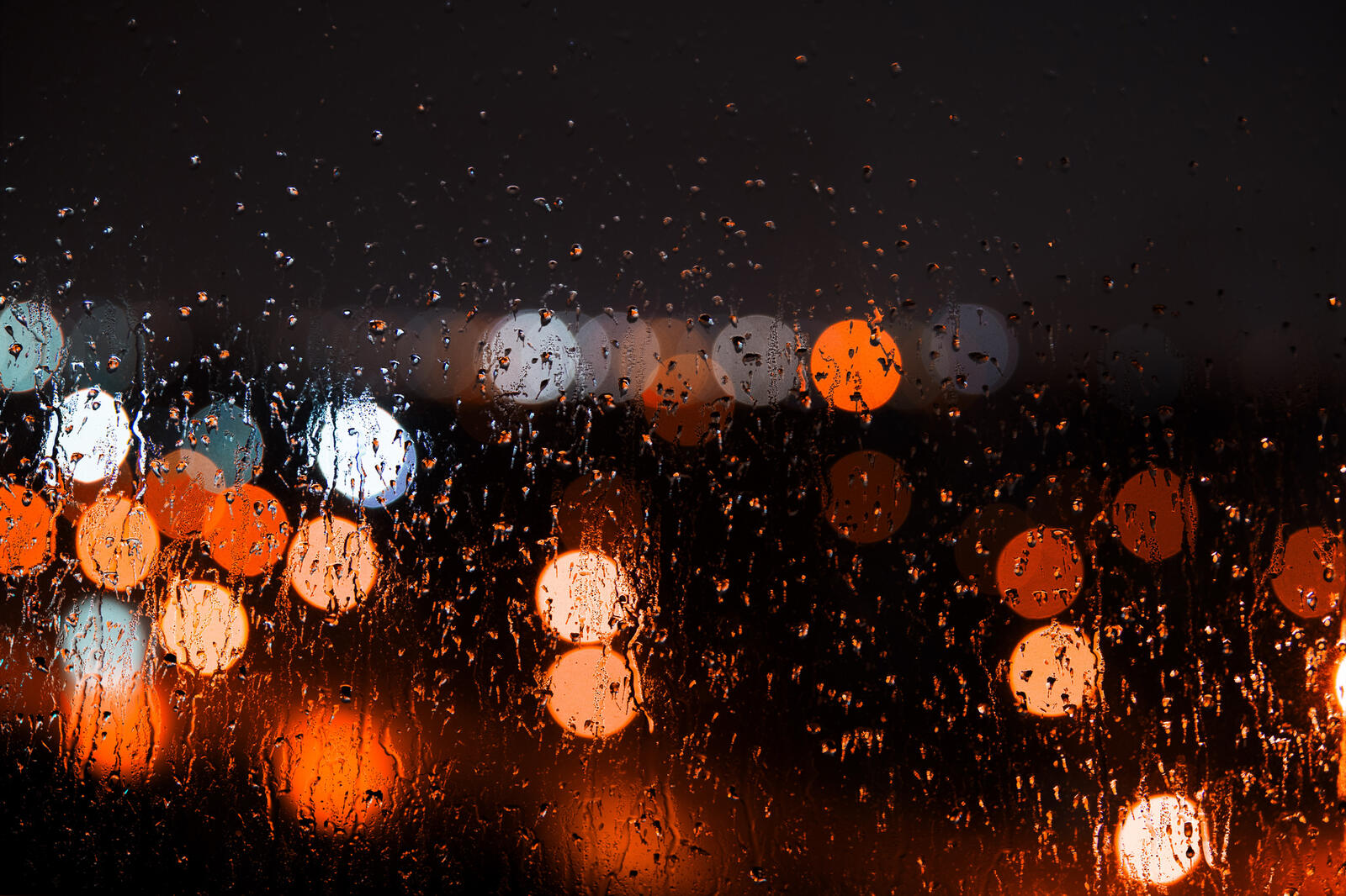 Wallpapers wet glass drops lights on the desktop