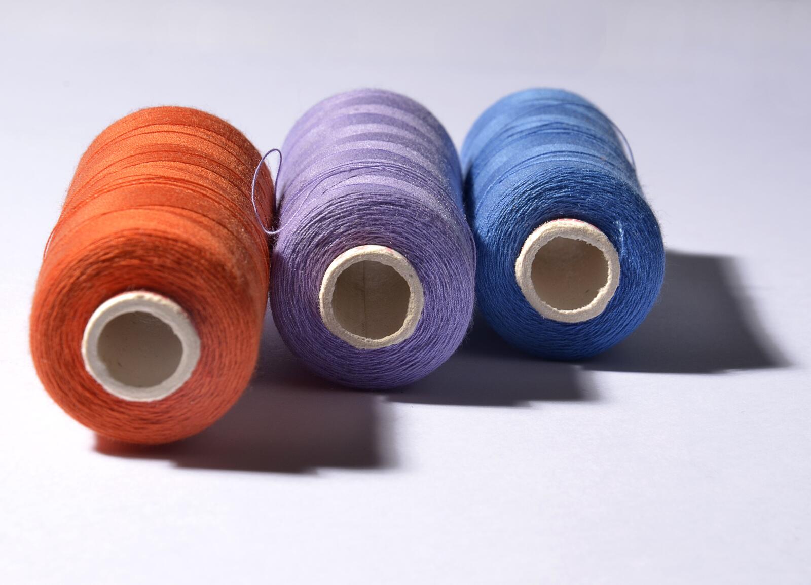 Wallpapers spool of thread wool yarn on the desktop