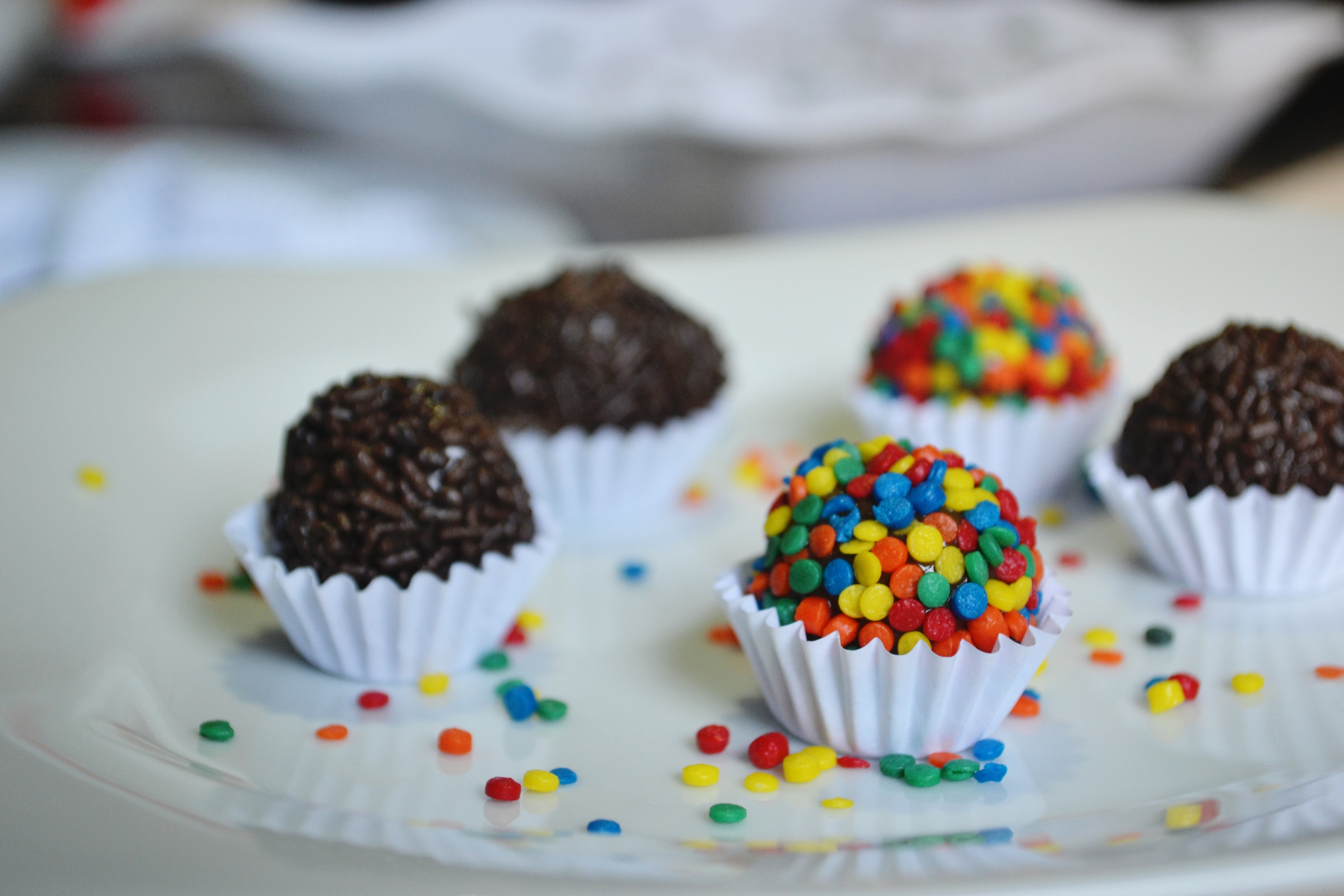 Фото бесплатно кексы, конфеты, шоколад