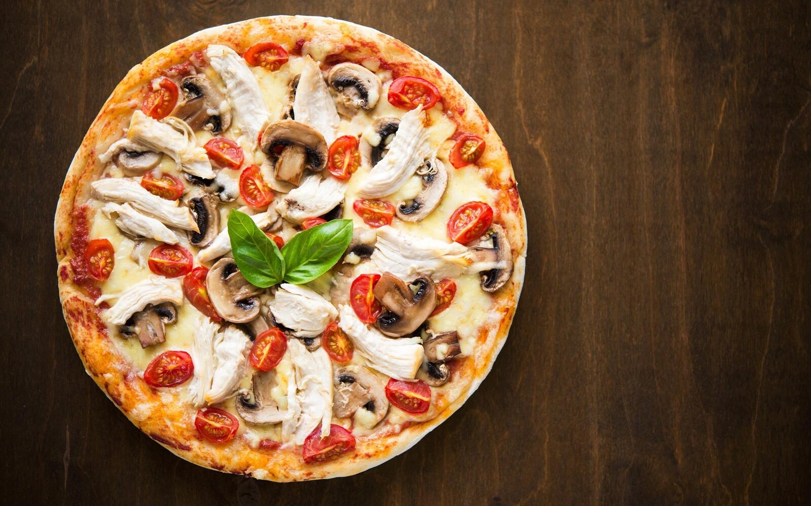 Wallpapers food pizza round on the desktop