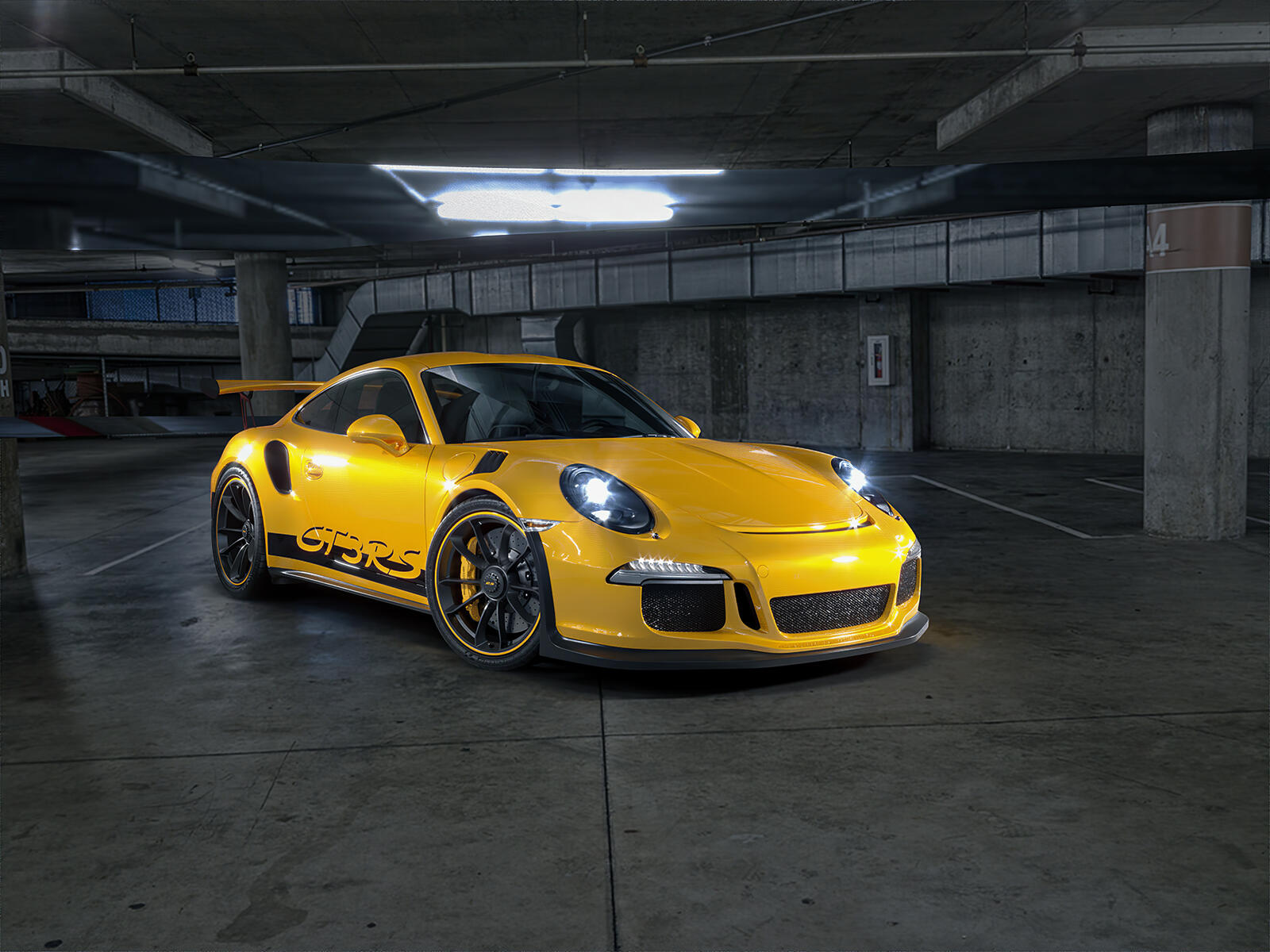 Обои Porsche 911 желтый парковка на рабочий стол
