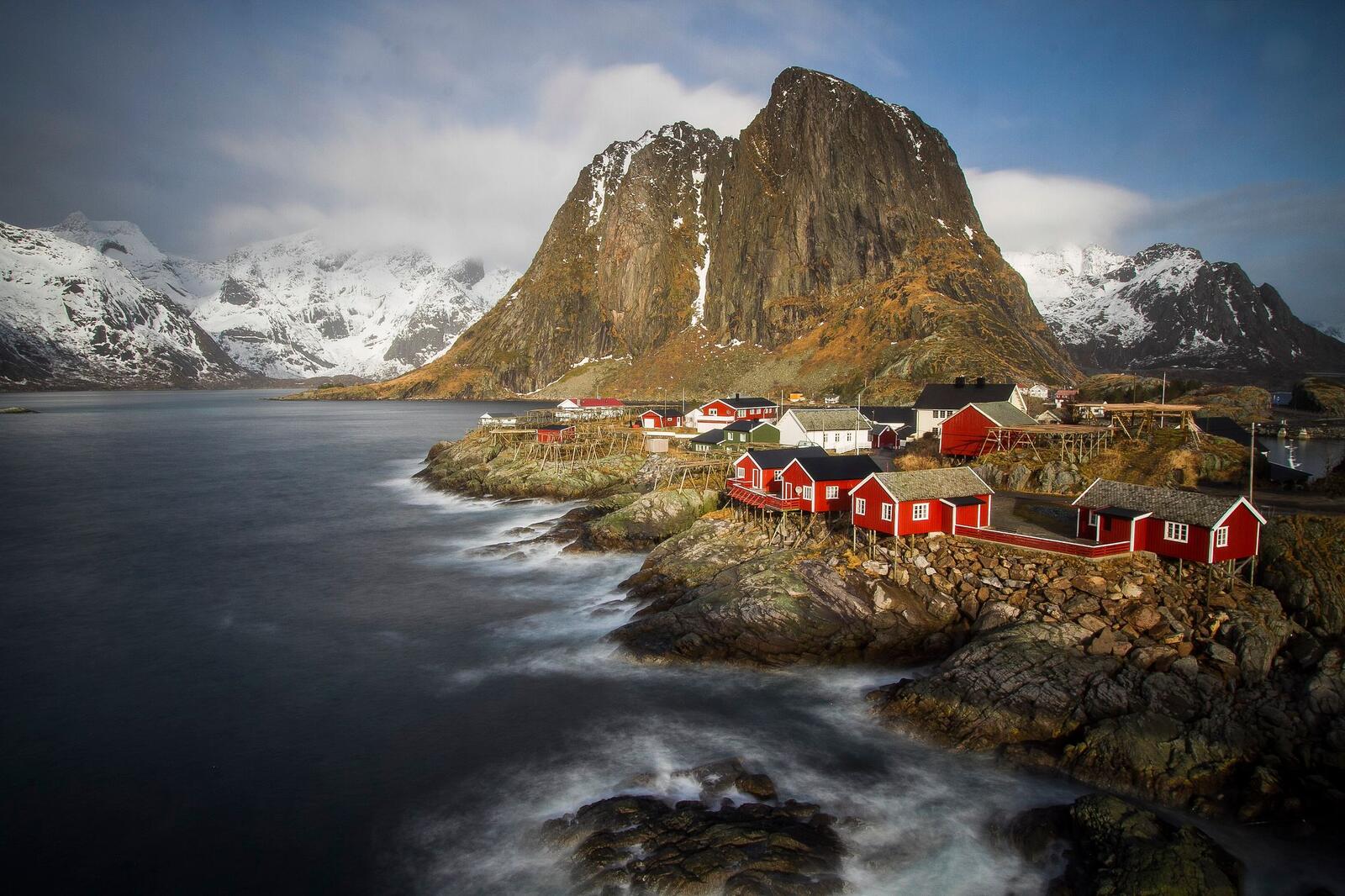 Обои Норвегия вода награбленные острова на рабочий стол