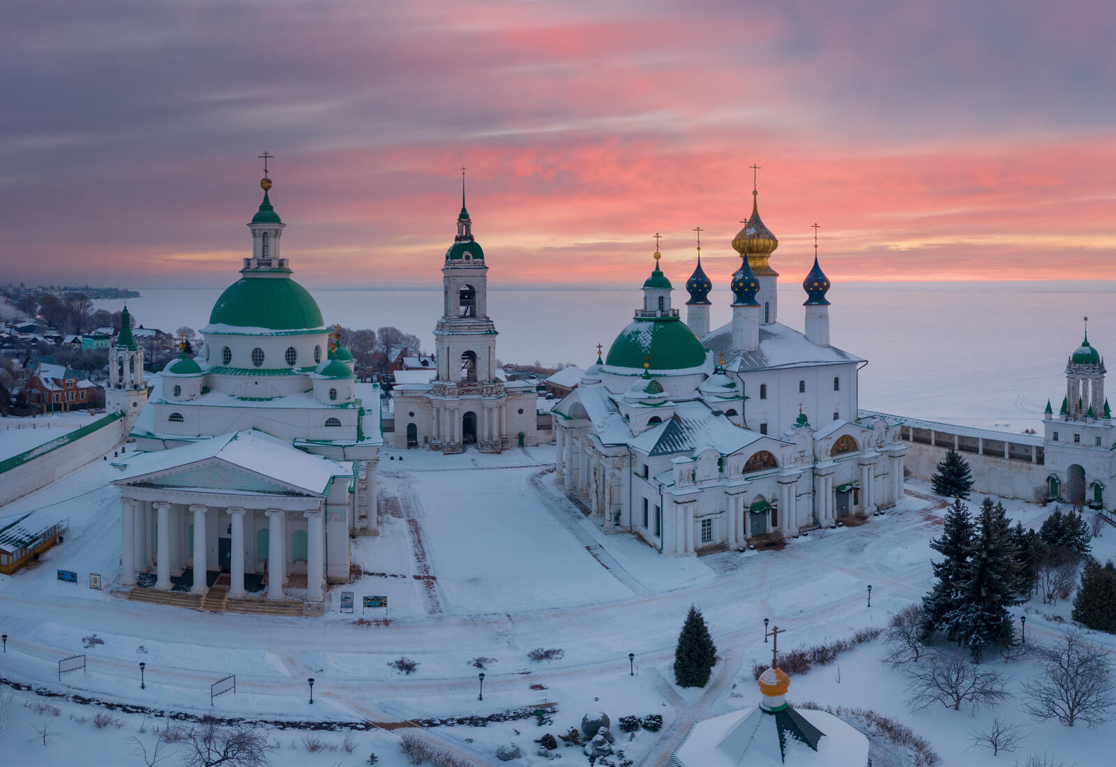 Wallpapers russia church evening darkens on the desktop