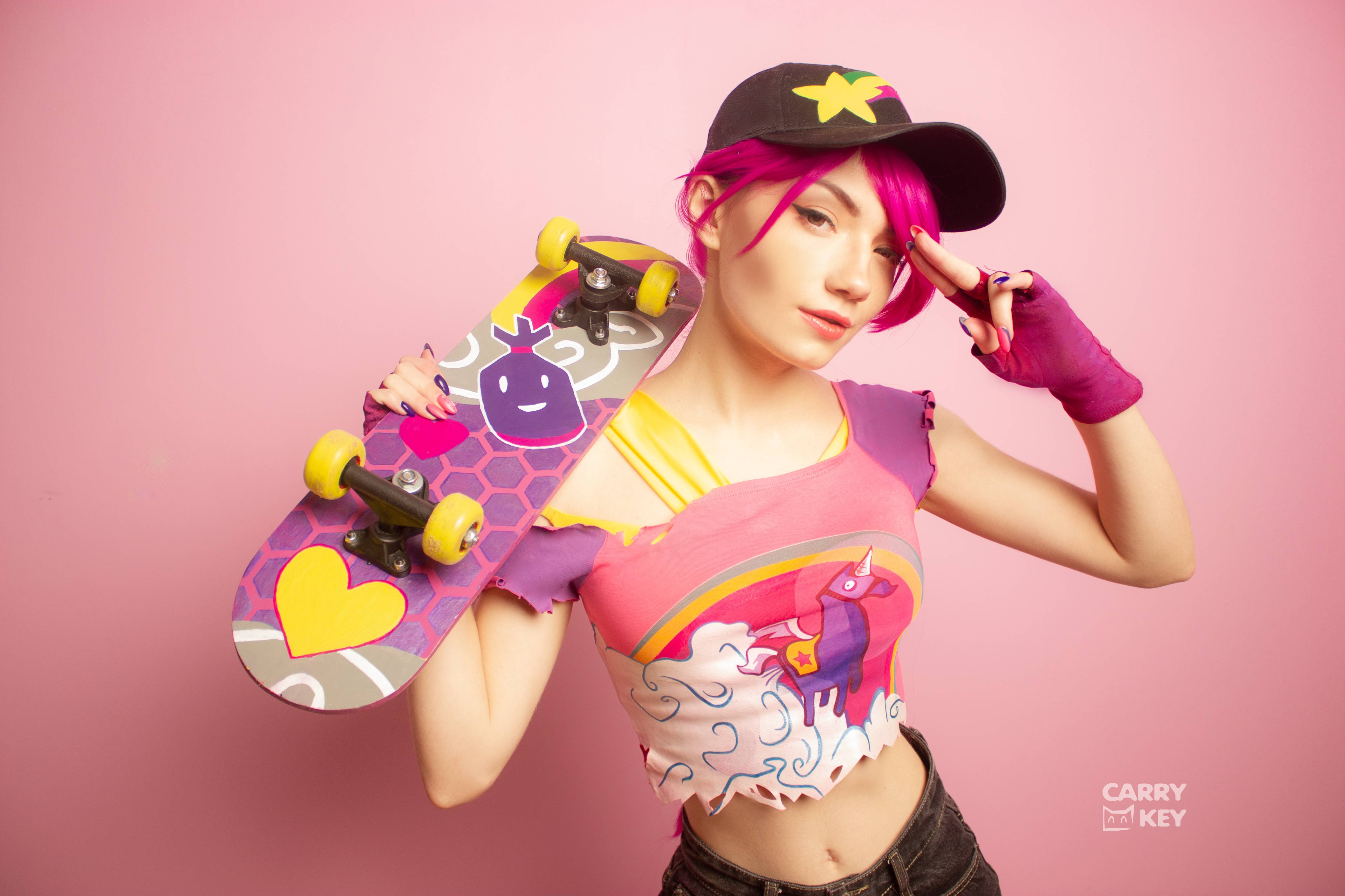 Photo Carry Key cosplay pink hair - free pictures on Fonwall.
