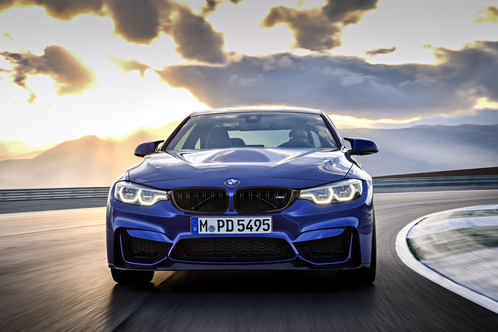 Wallpapers machine in move BMW M4 CS on the desktop