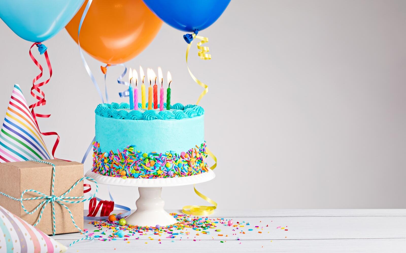 Обои десерт шарики день рождения на рабочий стол