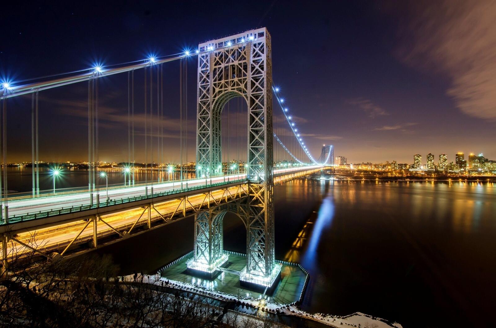 Бесплатное фото Ночной мост в Нью-Йорке