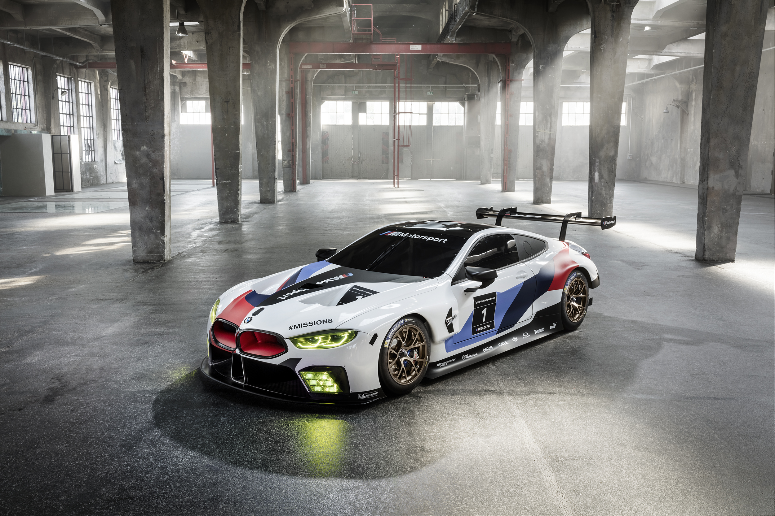 Wallpapers BMW M8 BMW M8 GTE 2018 cars on the desktop